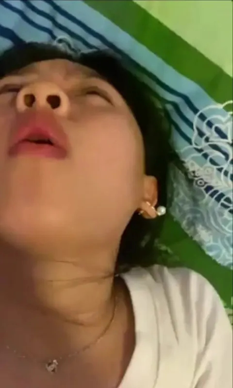 Em rên nghe mà nứng