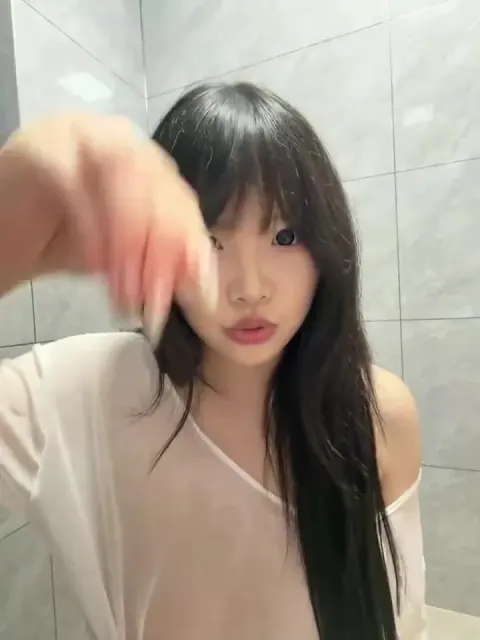 Full 13 phút, Chubby Sinh viên, Vú To Lồn múp Rậm Lông đi tắm cu giả thủ dâm