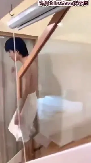 Thằng em ở nhờ đụ luôn cô chị họ
